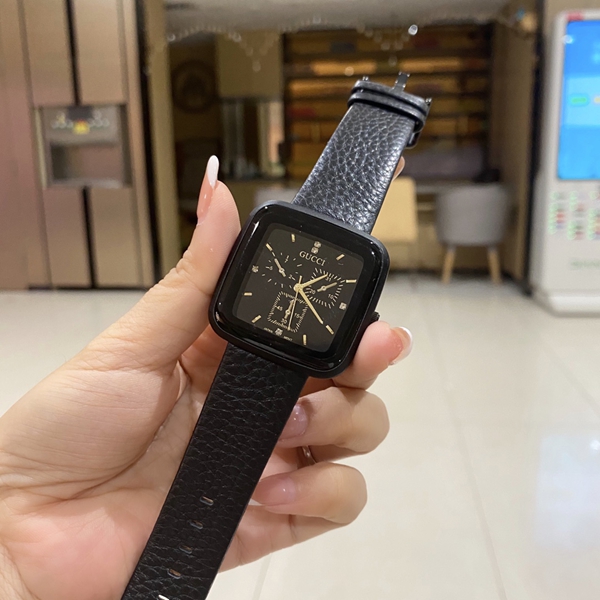 ブランド時計側面デザイン